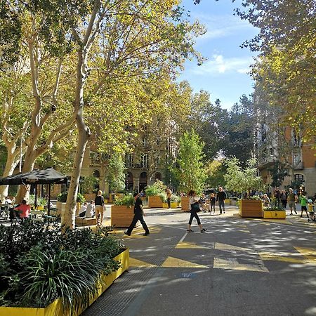 Aparteasy - Family Sant Antoni Apt. Barcelona Luaran gambar