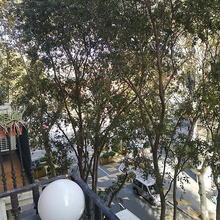 Aparteasy - Family Sant Antoni Apt. Barcelona Luaran gambar