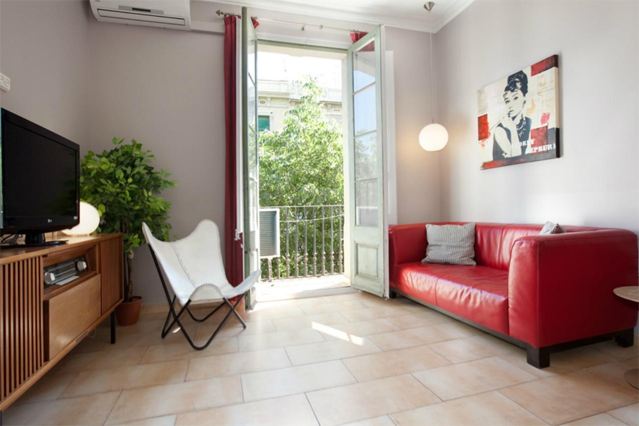Aparteasy - Family Sant Antoni Apt. Barcelona Luaran gambar