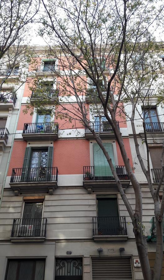 Aparteasy - Family Sant Antoni Apt. Barcelona Luaran gambar